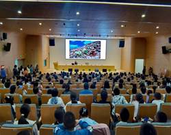 8bd0442d47964e918d7b5ce79fbb6a0